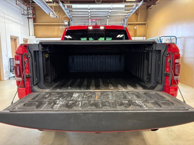 Used 2019 RAM 1500 Laramie AWD/4WD image 27