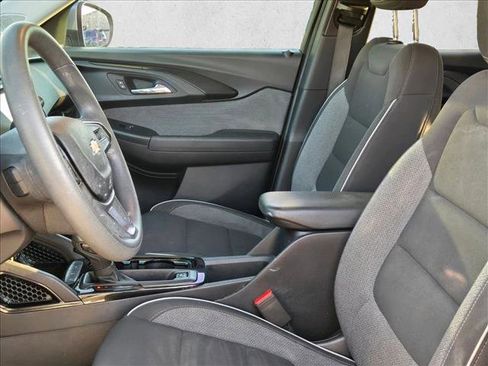 Used 2023 Chevrolet TrailBlazer LT image 15