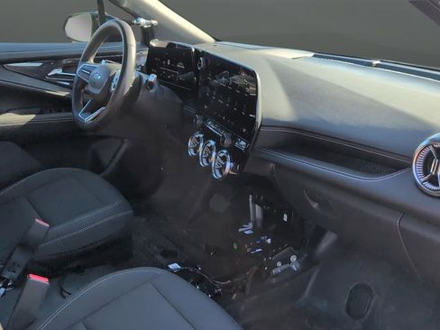 Used 2024 Chevrolet Blazer EV AWD Police image 26