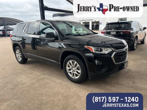 Used 2021 Chevrolet Traverse LS w/ LPO, Floor Liner Package image 2