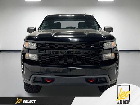 Used 2020 Chevrolet Silverado 1500 Custom Trail Boss w/ Custom Convenience Package AWD/4WD image 2