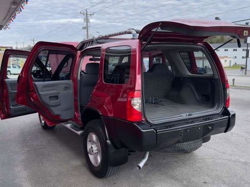 Used 2002 Nissan Xterra XE image 31