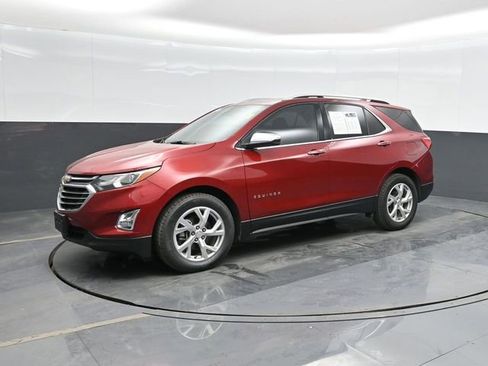 Used 2018 Chevrolet Equinox Premier image 8