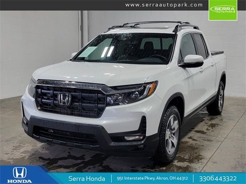 Certified 2025 Honda Ridgeline RTL image 1