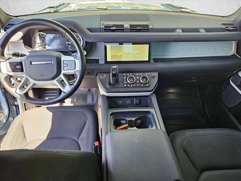 Used 2021 Land Rover Defender 90 AWD/4WD image 16