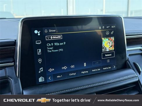 Used 2023 Chevrolet Suburban Premier image 21