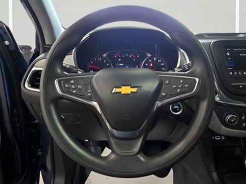Used 2024 Chevrolet Equinox LS w/ LS Convenience Package FWD image 17
