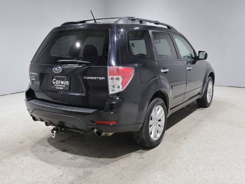 Used 2013 Subaru Forester 2.5X Premium w/ All-Weather Plus Pkg AWD/4WD image 2