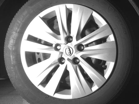 Used 2025 Nissan Sentra S image 13