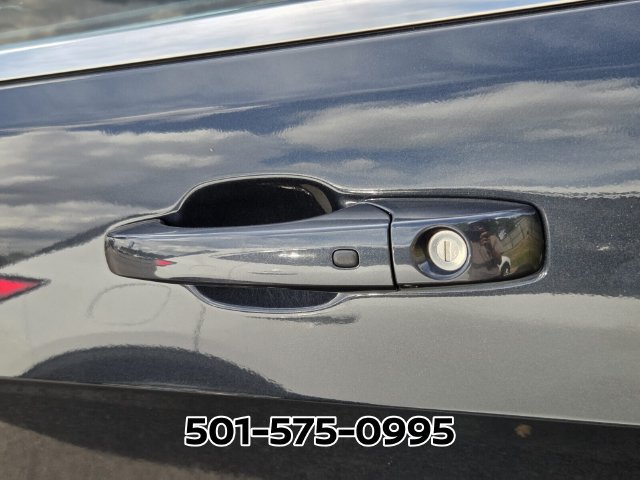 Used 2015 Jeep Grand Cherokee Altitude AWD/4WD image 11