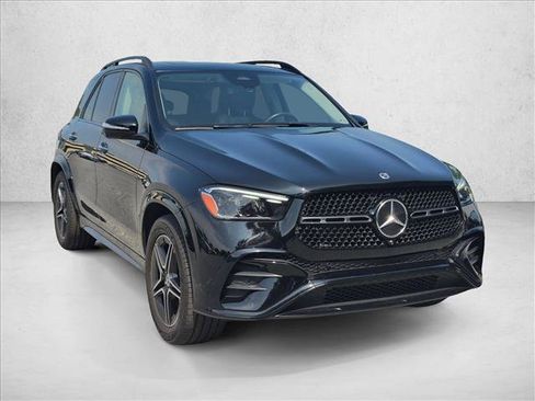 Used 2024 Mercedes-Benz GLE 350 4MATIC image 3