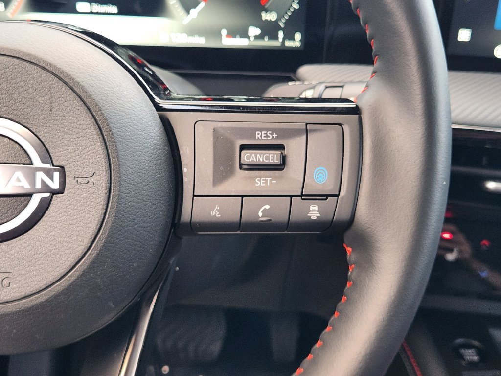 Used 2026 Nissan Kicks SR w/ SR Premium Package FWD image 30