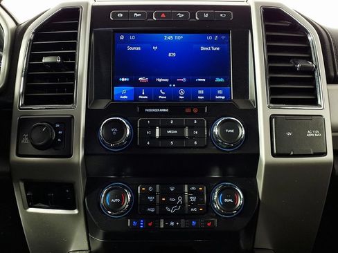 Used 2020 Ford F250 Lariat w/ Lariat Value Package AWD/4WD image 23