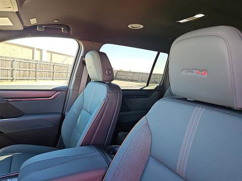 New 2026 GMC Acadia AT4 w/ LPO, Floor Liner Package image 11