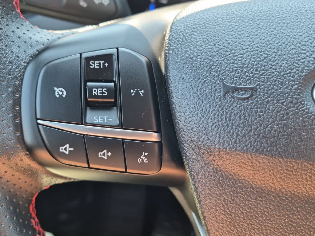 Used 2025 Ford Escape ST-Line AWD/4WD image 20
