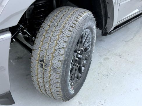 New 2026 RAM 2500 Limited AWD/4WD image 24