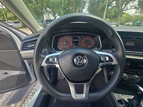 Used 2019 Volkswagen Jetta S w/ Driver Assistance Package FWD image 25