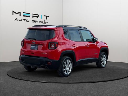 Used 2021 Jeep Renegade Limited image 9