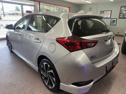 Used 2016 Scion iM FWD image 1