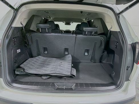 Used 2023 Subaru Ascent Limited image 30
