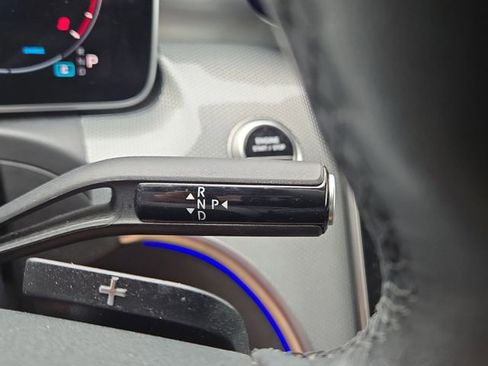 Used 2025 Mercedes-Benz CLE 300 4MATIC Cabriolet image 11