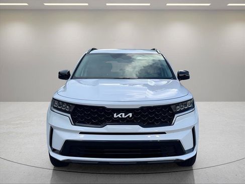 Used 2023 Kia Sorento S FWD image 8