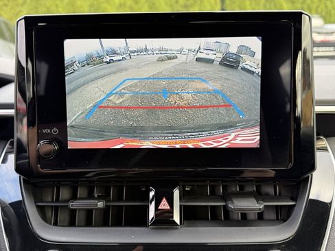 Used 2023 Toyota Corolla SE image 22