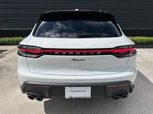 Used 2026 Porsche Macan AWD/4WD image 12