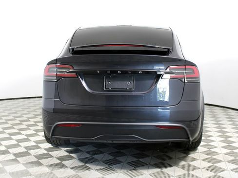 Used 2024 Tesla Model X image 35
