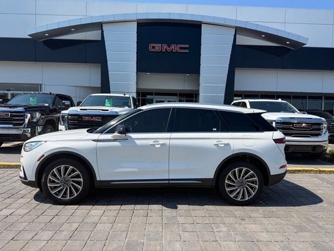 Used 2023 Lincoln Corsair Reserve FWD image 1