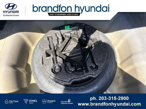 Used 2023 Hyundai Elantra SEL FWD image 30