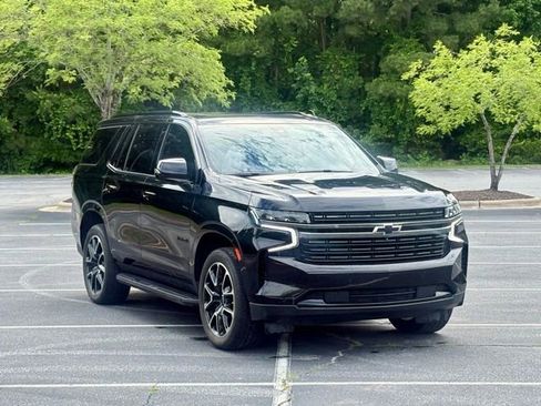 Used 2022 Chevrolet Tahoe RST w/ Luxury Package AWD/4WD image 11
