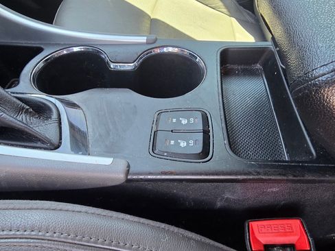 Used 2012 Hyundai Sonata Limited FWD image 21