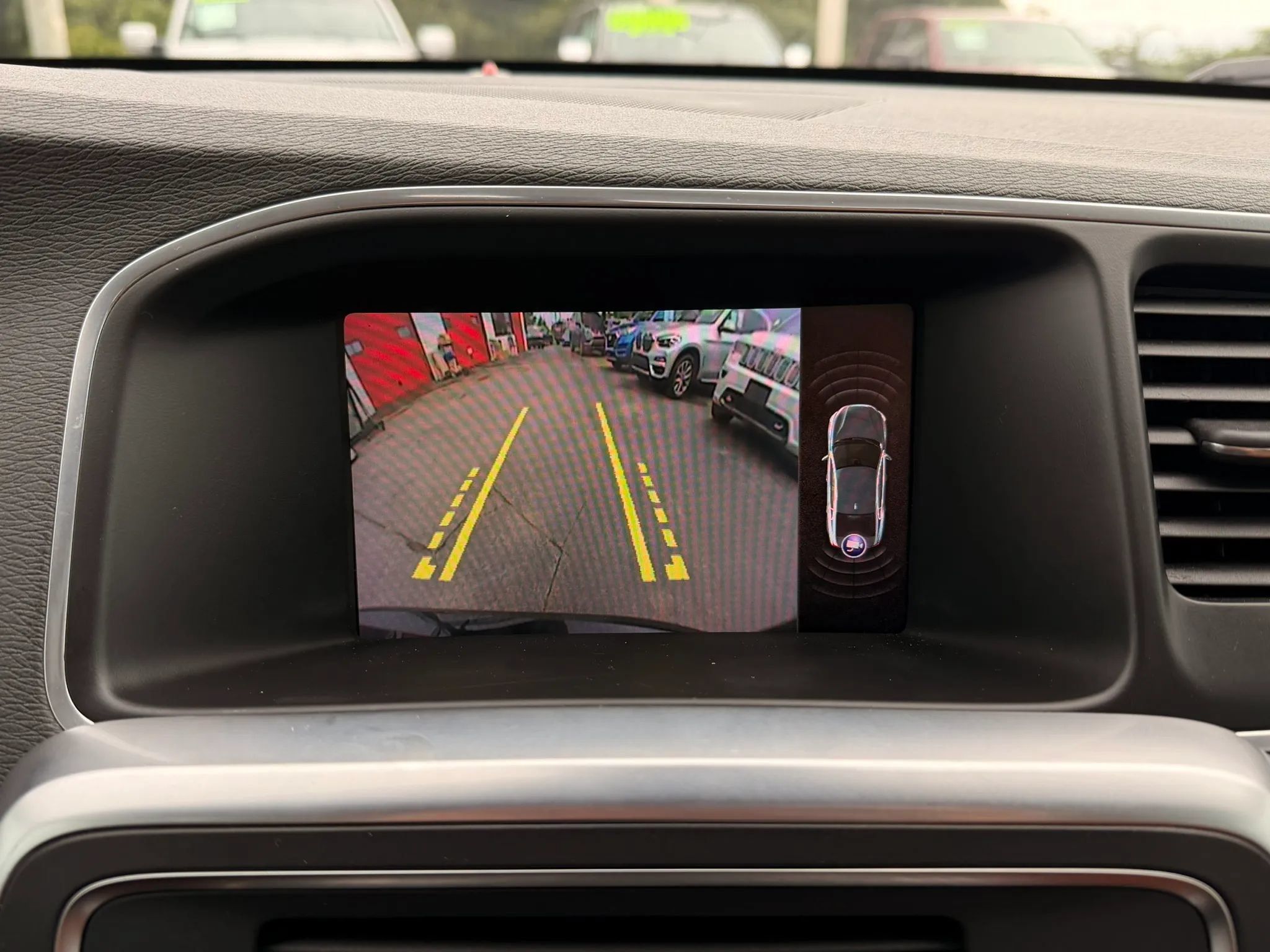 Used 2018 Volvo S60 T5 Inscription AWD/4WD image 17