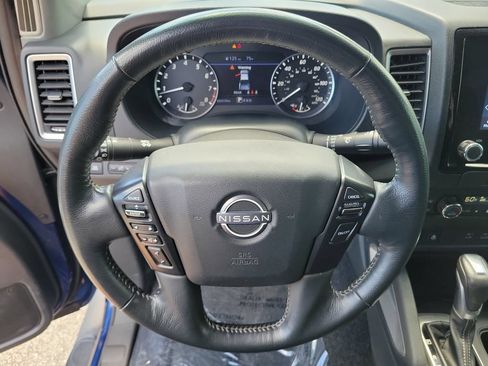 Used 2023 Nissan Frontier SV RWD image 22