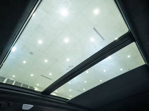 Used 2021 BMW X5 M image 48