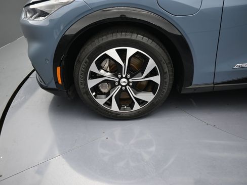 Used 2023 Ford Mustang Mach-E Premium image 10