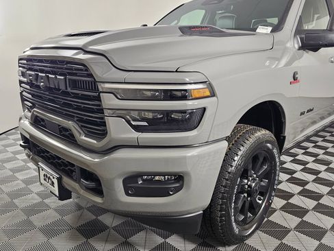 New 2026 RAM 2500 Laramie AWD/4WD image 11