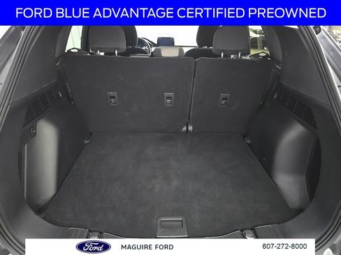 Certified 2022 Ford Escape SE w/ Cold Weather Package AWD/4WD image 15
