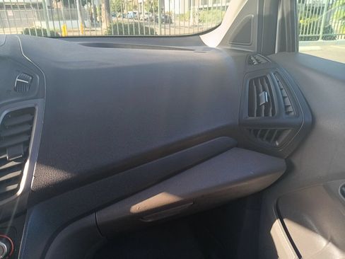 Used 2021 Ford Transit Connect XLT FWD image 18