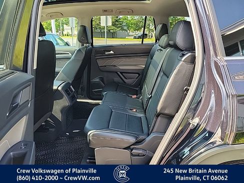 Certified 2023 Volkswagen Atlas SE w/ Panoramic Sunroof Package AWD/4WD image 15