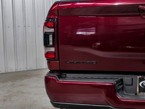 Used 2022 RAM 2500 Limited w/ Night Edition image 50