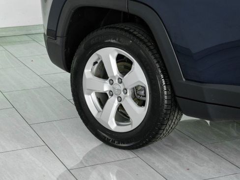 Used 2020 Jeep Compass Latitude AWD/4WD image 56
