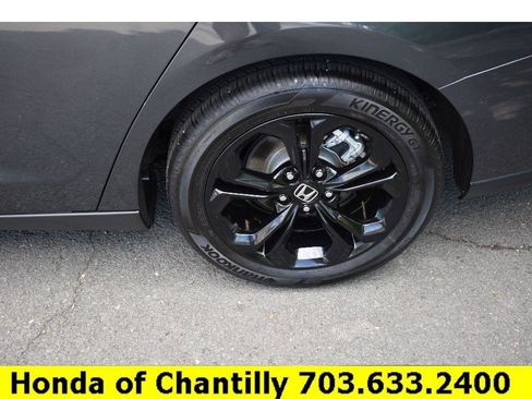 Certified 2025 Honda Accord SE image 34