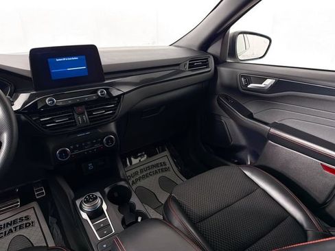 Used 2023 Ford Escape ST-Line w/ Equipment Group 301A AWD/4WD image 22