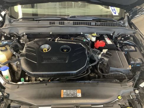 Used 2017 Ford Fusion Titanium FWD image 16