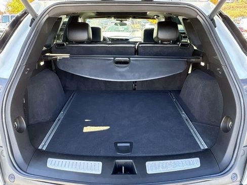 Certified 2025 Cadillac XT5 Premium Luxury image 30