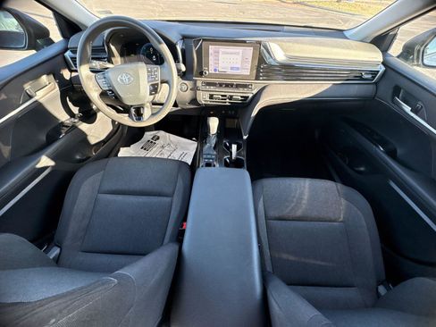 Certified 2025 Toyota Camry LE image 14