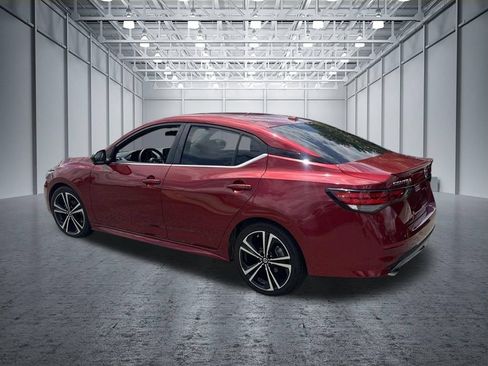 Used 2023 Nissan Sentra SR w/ SR Premium Package FWD image 5
