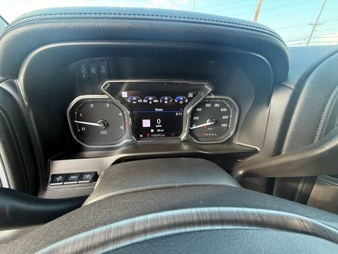 Used 2020 GMC Sierra 2500 Denali w/ Denali Ultimate Package AWD/4WD image 17